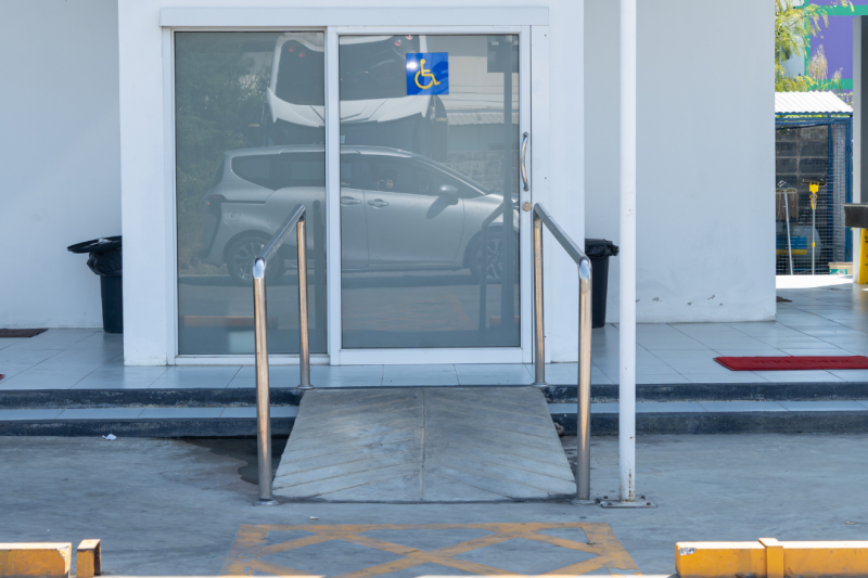 Plataforma Elevatória Acessibilidade Preço: Como Escolher a Melhor Opção para Seu Espaço Plataforma Elevatória Acessibilidade Preço: Como Escolher a Melhor Opção para Seu Espaço