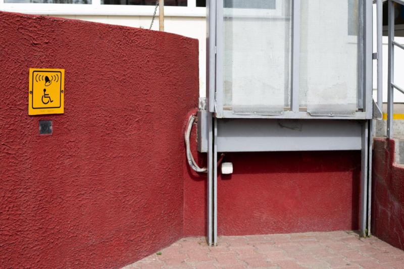 Elevadores Acessíveis e de Baixo Custo: O Guia Essencial para sua Construção