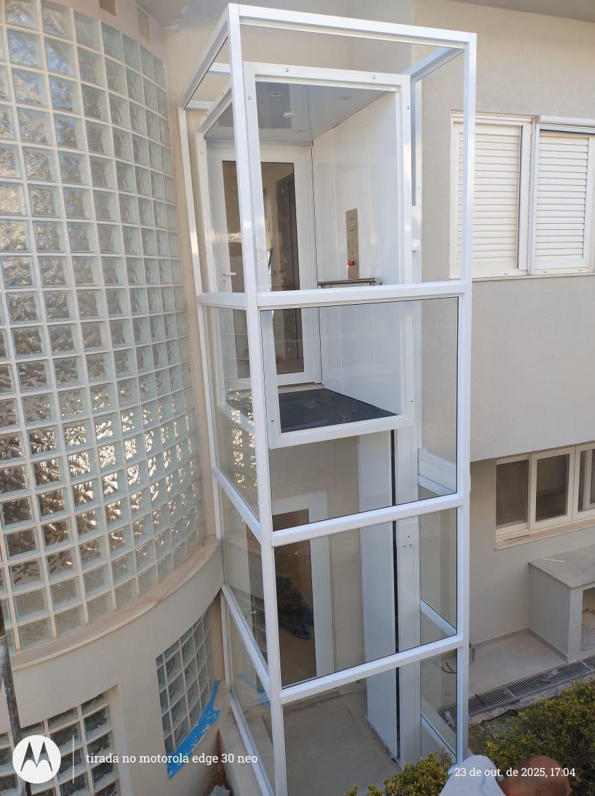 imagens de Modelos Plataformas Enclausuradas